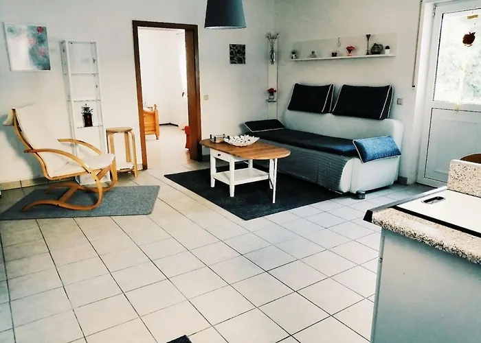 Daire 76 Qm Whg Im Eg Haus-wohlfuehloase Vor Der Haustuer